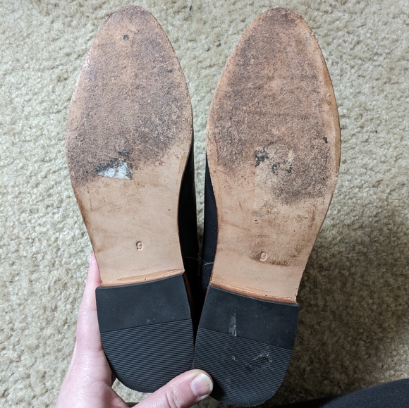 Nisolo Black Chelsea Boots - Picture 4 of 6